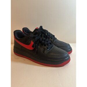 Size 8 - Nike Air Force 1 Low Bred‎